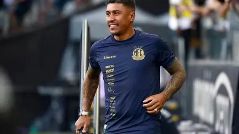 韩朝激战直播空缺，观众缺席，韩方仅获55签证，设备滞留京城